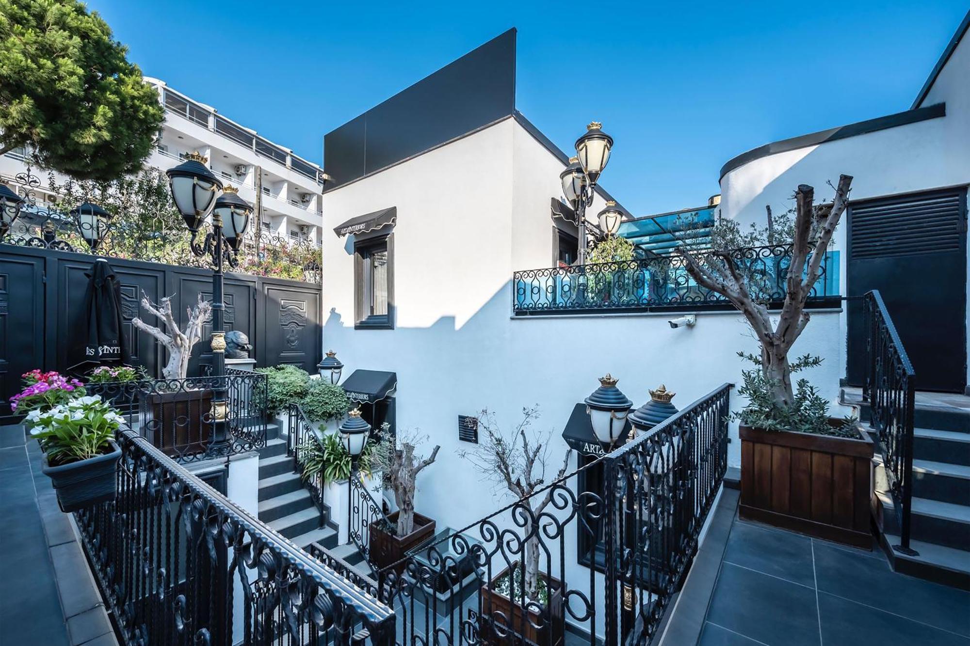 Art & Interiors Hotel Гюмбет Екстериор снимка