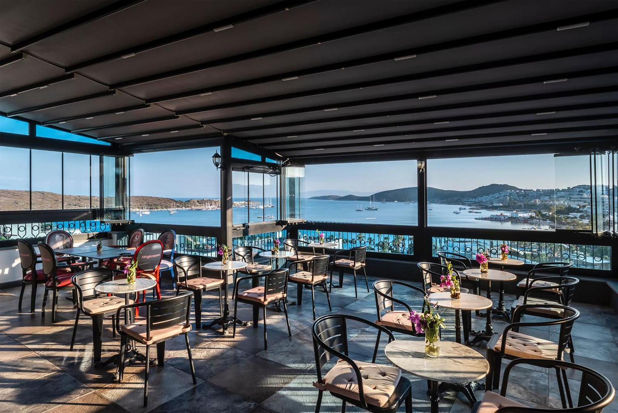 Art & Interiors Hotel Гюмбет Екстериор снимка
