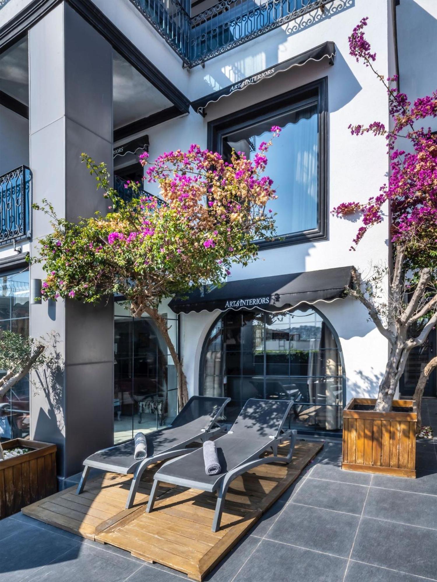 Art & Interiors Hotel Гюмбет Екстериор снимка